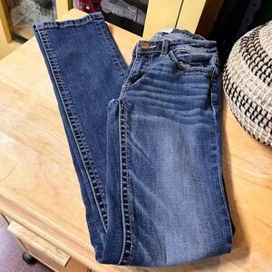 EUC BKE Stella Slim Fit  Low Rise Straight Dark Wash Jeans 25 X 31 1/2 #YT20